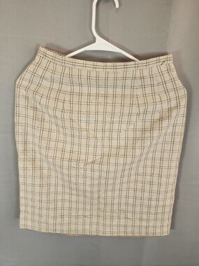 Studio 205 - Checked Beige Pencil Skirt - Classic Workwear